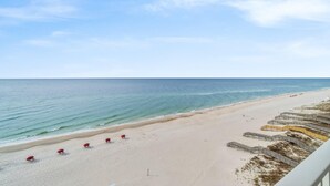 Leilighet, flere senger (Windemere 908 Pool Side Cabana A Incl) | Strand | På stranden