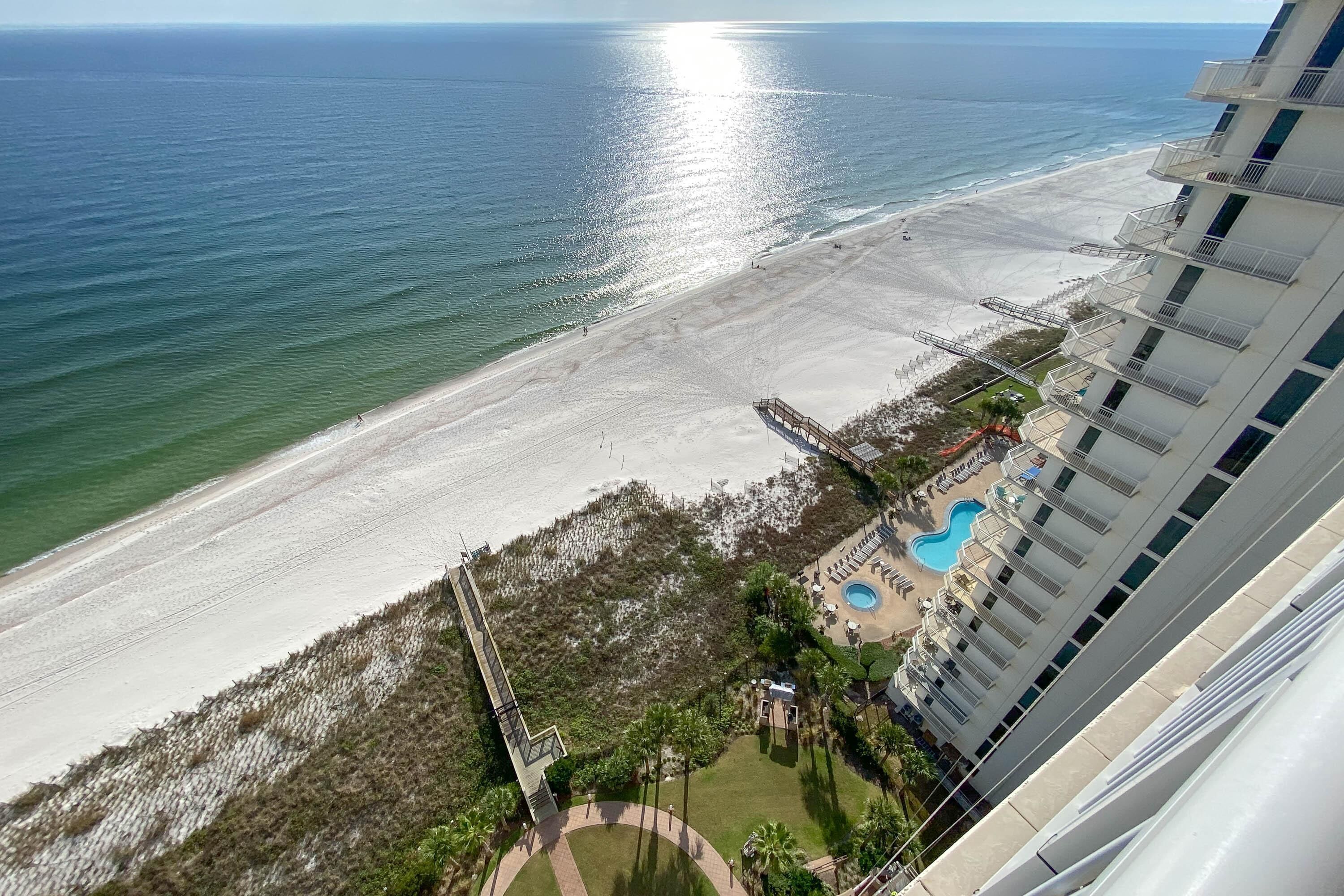 คอนโด, หลายเตียง (Indigo West 1903) | ชายหาด | บนชายหาด