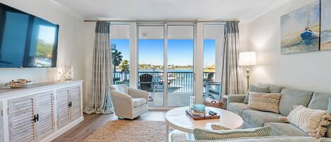 Lägenhet - flera sängar (The Pass 205) | Vardagsrum | Tv