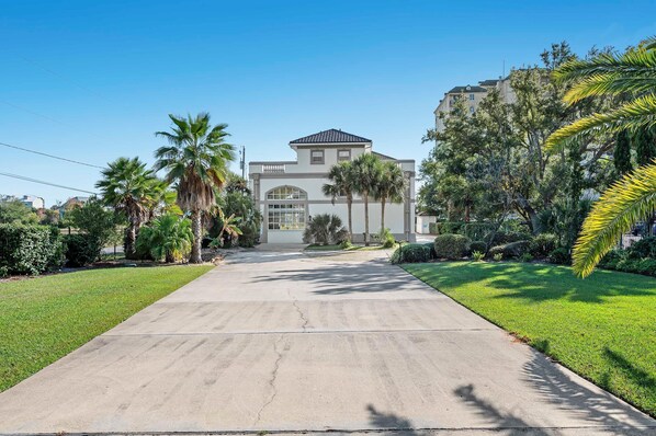 House, Multiple Beds (Bella Villa Guest Suite) | Exterior