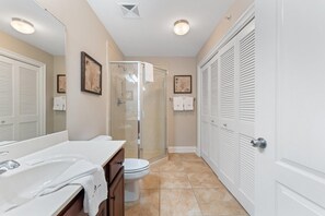 Condo, Multiple Beds (The Oasis at Orange Beach 3209 (Phoen) | Bathroom - The Oasis at Orange Beach 3209 (Orange Beach)