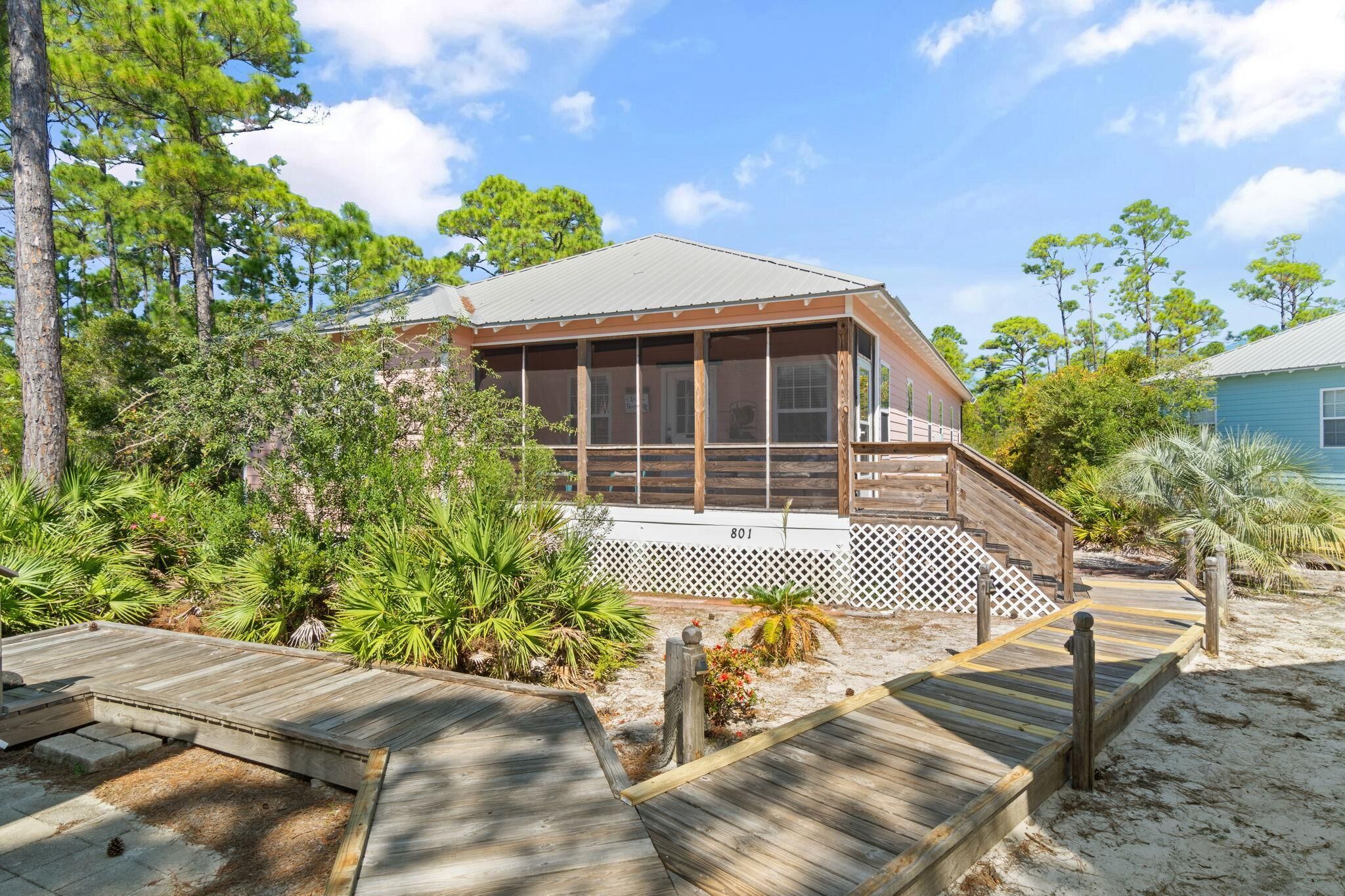 Casa, várias camas (Rookery 801) | Fachada