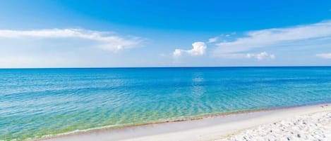 Apartamento, varias camas (Wind Drift South West 308) | Playa | Ubicación a pie de playa