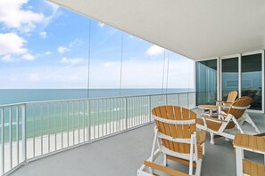 Condo, varias camas (Mediterranean East 1101) | Áreas de la propiedad