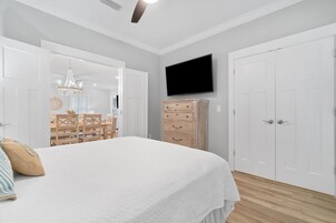 Casa, varias camas (Barefoot Bungalow at Rookery) | 3 dormitorios, tabla de planchar con plancha, wifi