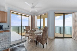 Appart'hôtel, plusieurs lits (Phoenix V 1517) | Restauration