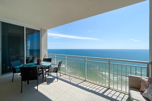 ์ฝ๋, ์นจ๋(์ฌ๋ฌ ๊ฐ) (Indigo West 1602) | ์ผ์ธ ์๋น