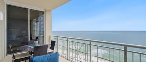 Condo, Multiple Beds (Indigo West 1602) | Outdoor dining