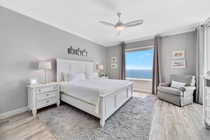 ์ฝ๋, ์นจ๋(์ฌ๋ฌ ๊ฐ) (Indigo West 1602) | WiFi