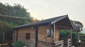 Cottage Deluxe