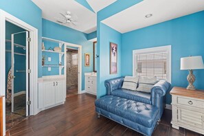 Living area - The Last Mango (Gulf Shores)