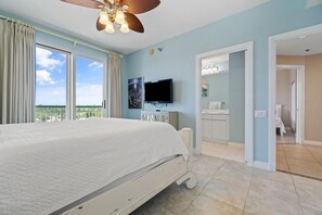 Condo, Multiple Beds (Beach Colony Tower 4D) | 3 bedrooms, iron/ironing board, WiFi - Beach Colony Tower 4D (Pensacola)