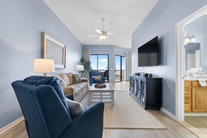 Condo, Multiple Beds (Phoenix V 102) | Living area | TV