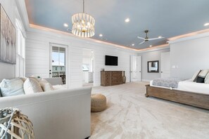 하우스, 침대(여러 개) (Battery 17) | 4 개의 침실, WiFi