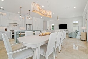 House, Multiple Beds (Battery 17) | Dining - Battery 17 (Orange Beach)
