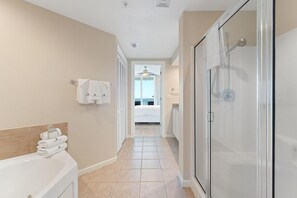 Condo, Multiple Beds (Colonnades 1601) | Bathroom - Colonnades 1601 (Gulf Shores)