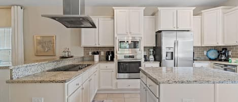 Casa, letti multipli (Just Beachy at Arborgate) | Cucina privata | Forno, tostapane, carta assorbente