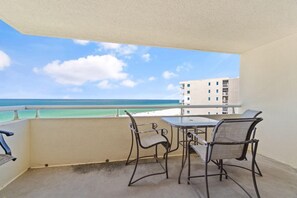 Condo, 1 King Bed with Sofa bed (Perdido Sun 610) | Outdoor dining