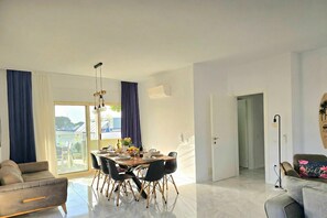 Familie-loftsleilighet, flere soverom, 2 bad (Perla Penthouse) | Innvendig
