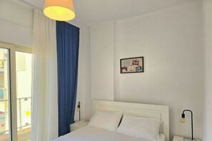 3 عدّة غرف نوم وواي فاي مجانًا وملاءات أسرّة