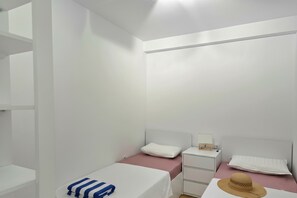 Family Apartment, Multiple Bedrooms (Aqua Bliss Apartment 296) | 2 bedrooms, free WiFi, bed sheets