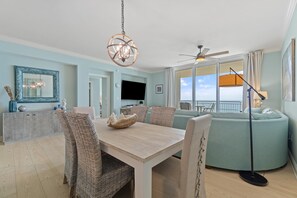 Dining - Indigo East 1802 (Pensacola)