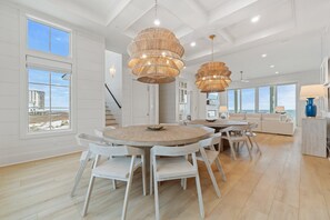 Maison, plusieurs lits (Perdido Tide Beach House) | Restauration