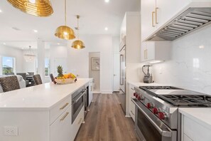 House, Multiple Beds (The Bluffs #6 - Coastal Bliss) | Private kitchen | Paper towels