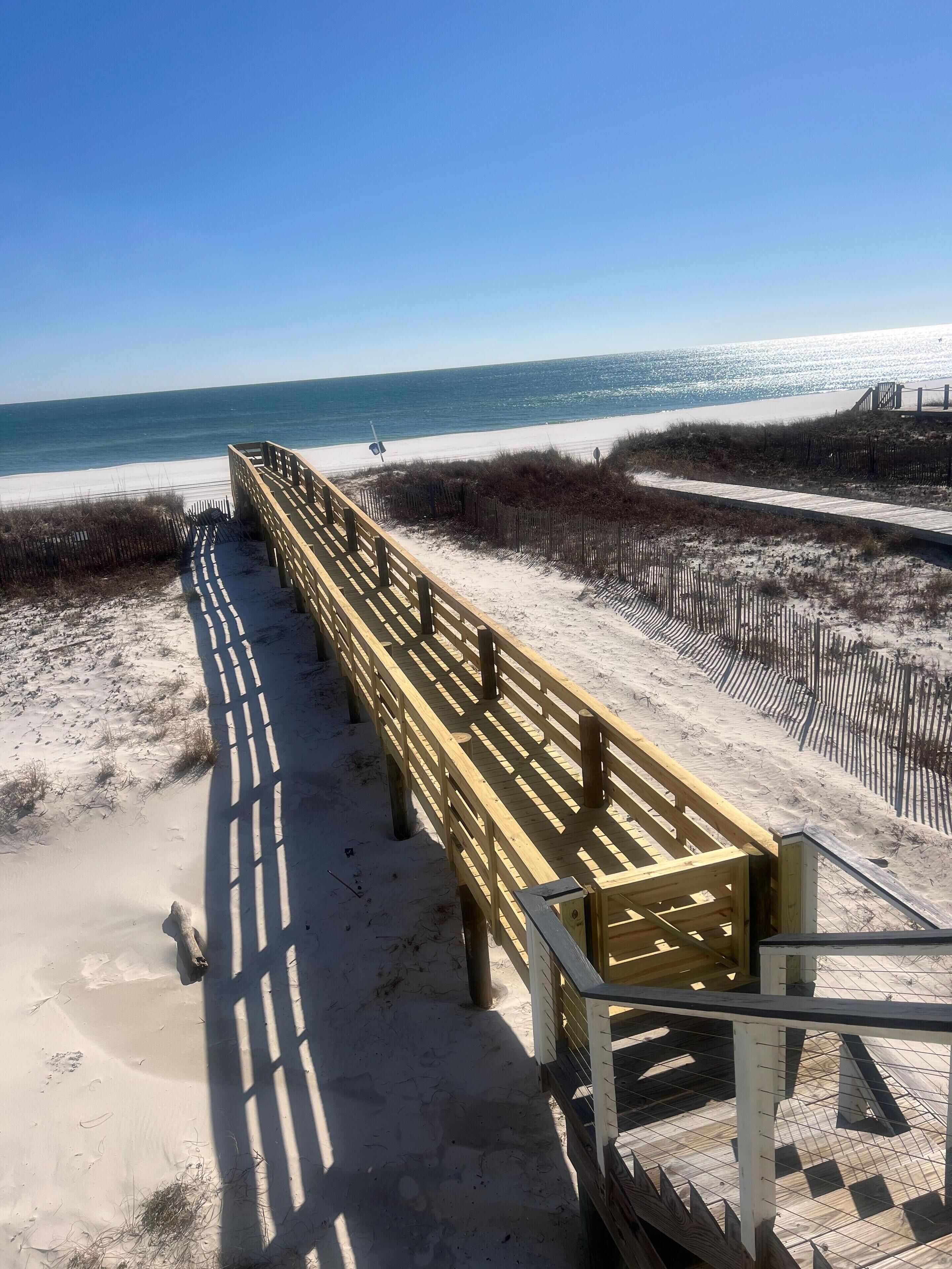 Hus, flere senger (ShipFaced Beach House) | Strand | På stranden