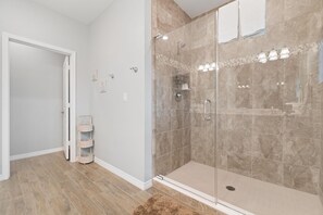 House, Multiple Beds (Slow M'Ocean at Lost Key Villas) | Bathroom - Slow M'ocean at Lost Key Villas (Pensacola)