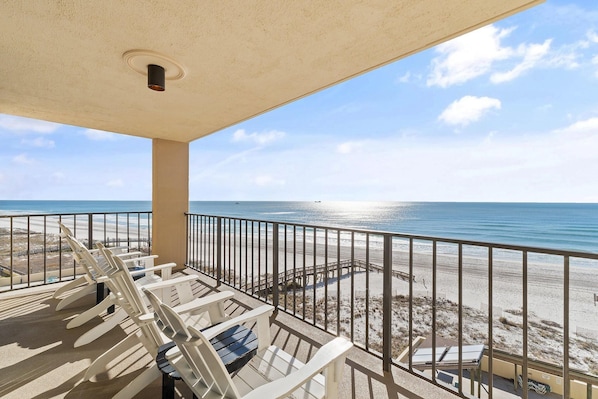 Condo, Multiple Beds (Phoenix I 1058) | Property grounds