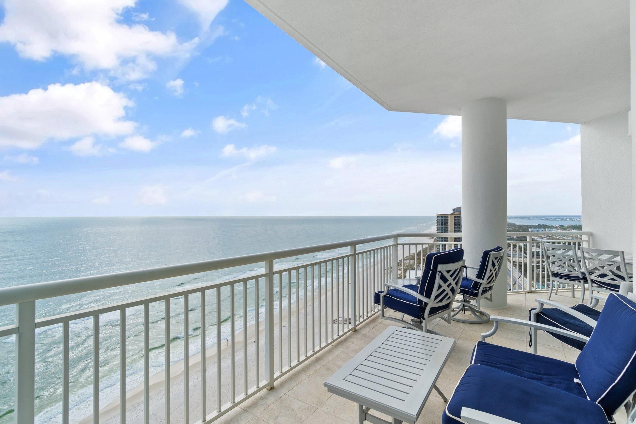 Condo, Multiple Beds (Palacio Penthouse 1902) | Property grounds