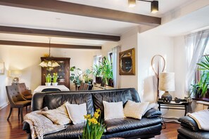 TV, fireplace, stereo - Holiday Home 'Elbparadies' with Private Terrace and Wi-Fi (Stade)