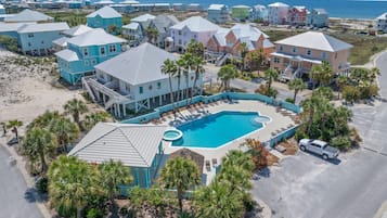 House, Multiple Beds (C'est La Vie) | Exterior