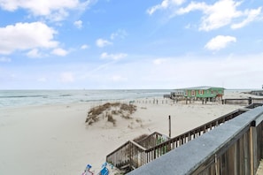 House, Multiple Beds (Labacoco East) | Beach