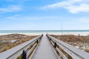 コンドミニアム ベッド (複数台) (Windward Pointe 204) | ビーチ