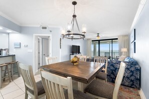 コンドミニアム ベッド (複数台) (Windward Pointe 204) | レストラン