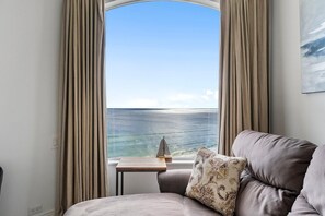Condo, Multiple Beds (Beach Colony West 12C) | Interior