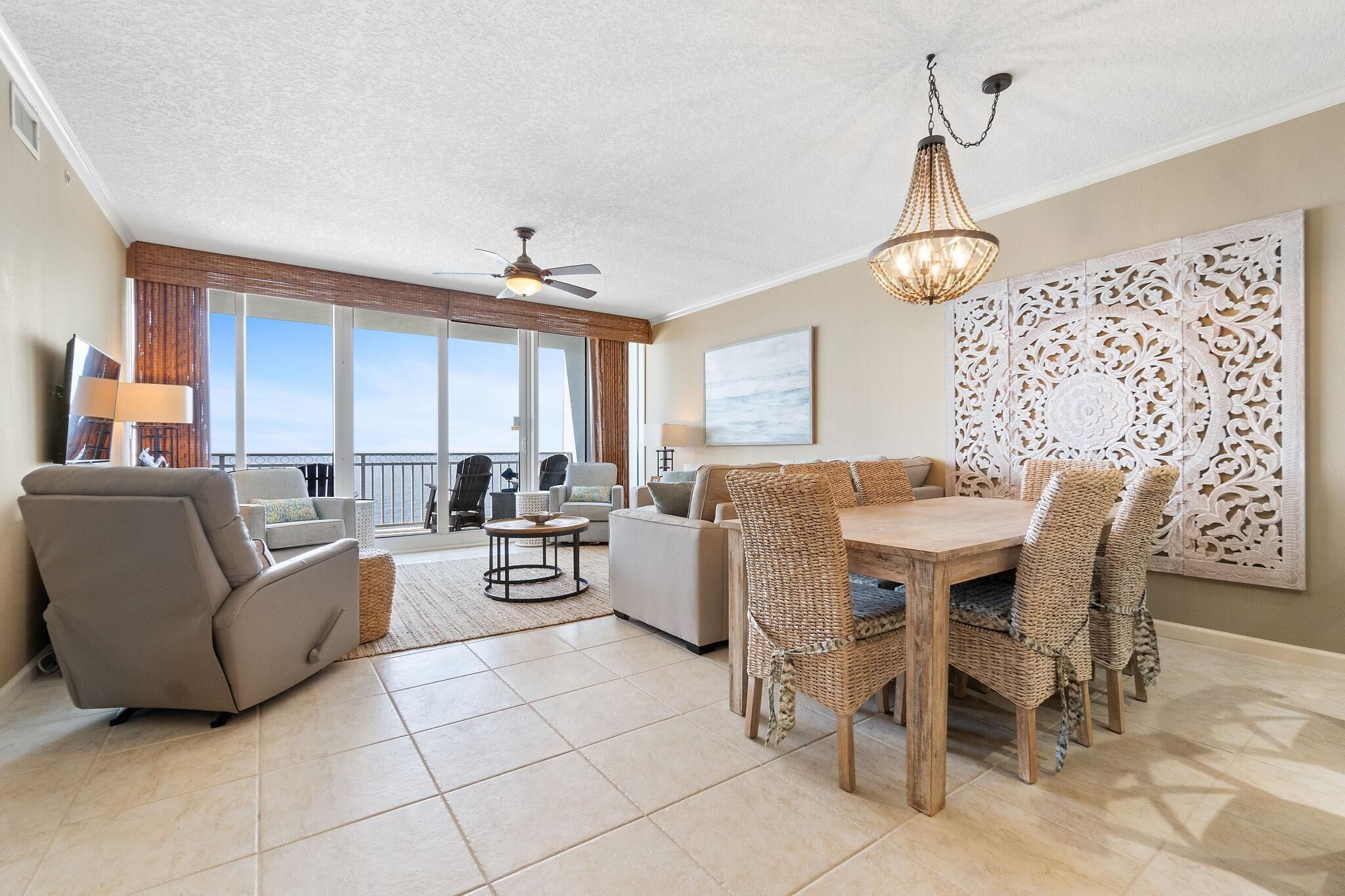 Condo, Multiple Beds (Colonnades 1402) | Interior