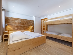 4 bedrooms, Internet