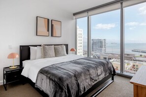 1 chambre, fer et planche Ă repasser, Wi-Fi, draps fournis