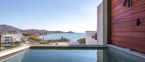 Villa | 4 bedrooms, soundproofing