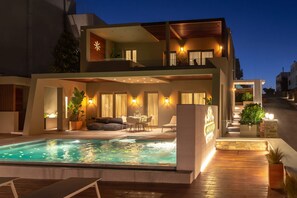 Villa | 4 bedrooms, soundproofing