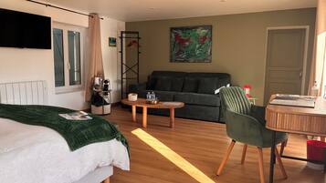 Family Room, 1 King Bed with Sofa bed, Terrace, Pool View (Omaha Beach) | Hypo-allergenic bedding, pillow-top beds, individually decorated