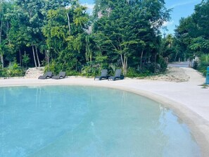 Piscine extérieure