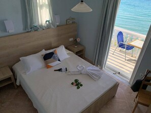 Basic Apartment | Langsir/tirai gelap terus, seterika/papan seterika, Wi-fi percuma 