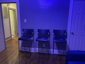 Interior - 10 minutes from downtown Detroit (Detroit)
