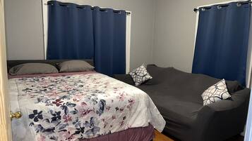 3 bedrooms, WiFi, bed sheets