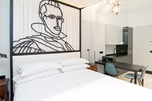 Iron/ironing board, free WiFi, bed sheets, wheelchair access