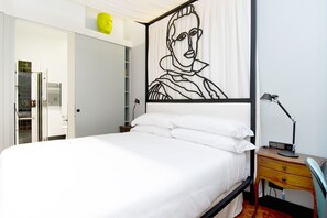 In-room safe, iron/ironing board, free WiFi, bed sheets